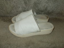 Topshop leather white wedge sliders sandals size 6 UK 39 Eur