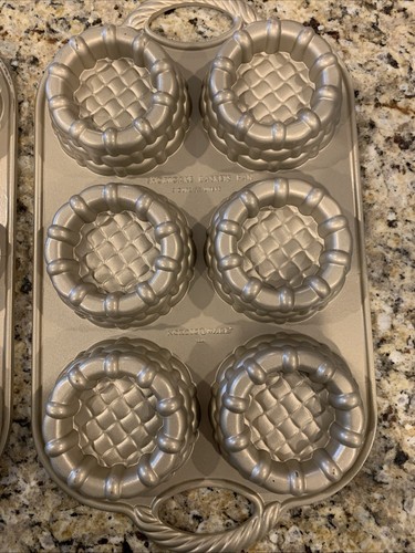 Nordic Ware Shortcake Körbe Kuchenform Form 6 Mini Kuchen 3 Tassen Set 2 - Bild 3 von 5
