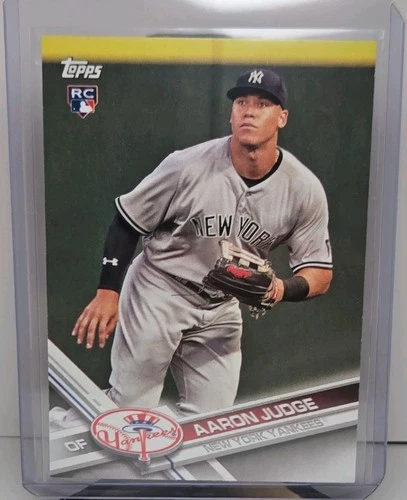 Topps 2017 New York Yankees Aaron Judge Rookie Card #NYY-16 Yankees MLB