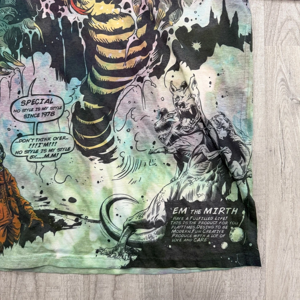 Minute Mirth Space Shirt Men's Large Astronaut All Over Print Skull Ed Hardy  - Image 3 of 4