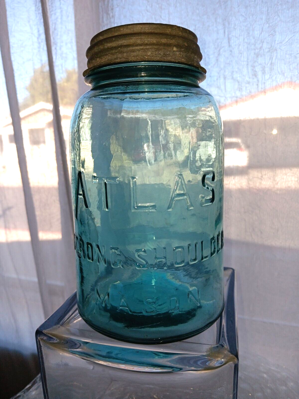 ATLAS STRONG SHOULDER MASON deep aqua colored ( teal ) quart fruit jar
