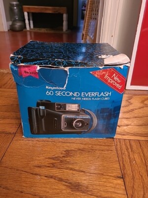 Keystone 60 Second Everflash Camera with Original Box and Manuals made ...