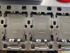 10 - Intel Xeon LGA3647 CPU Tray P/N: 50031373  76 x 56.5 mm Skylake Processor