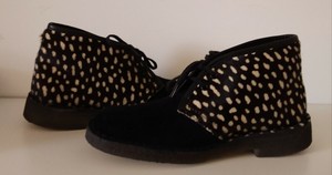 clarks desert boots leopard print