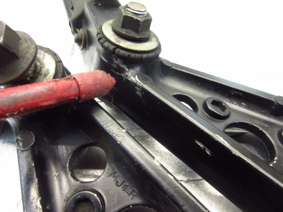 Honda CB700 1985 84-86 Nighthawk CB 700 OEM estriberas traseras para pasajero par Foto 4 de 4