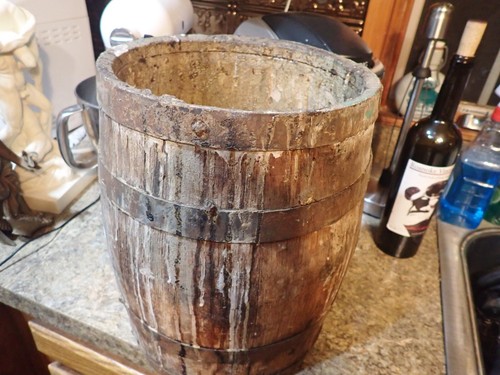 Vintage antique WOOD KEG barrels with Metal band 13" tall x 9-7/8" rim - Picture 2 of 10