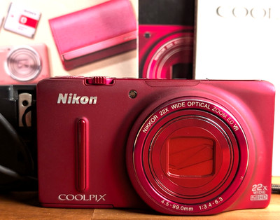 N MINT Nikon COOLPIX S9500 Digital Camera 18.1MP 22x zoom Japan English OK Japan