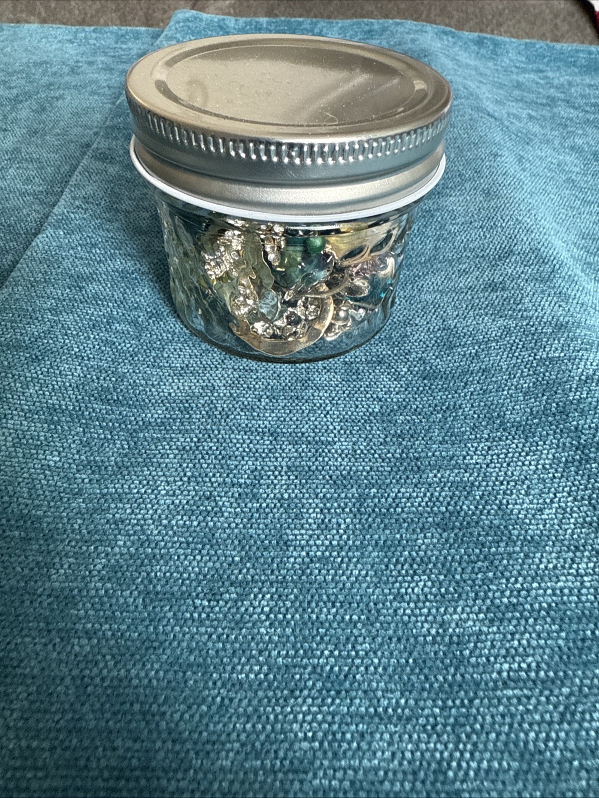 Earring Studs - image 1