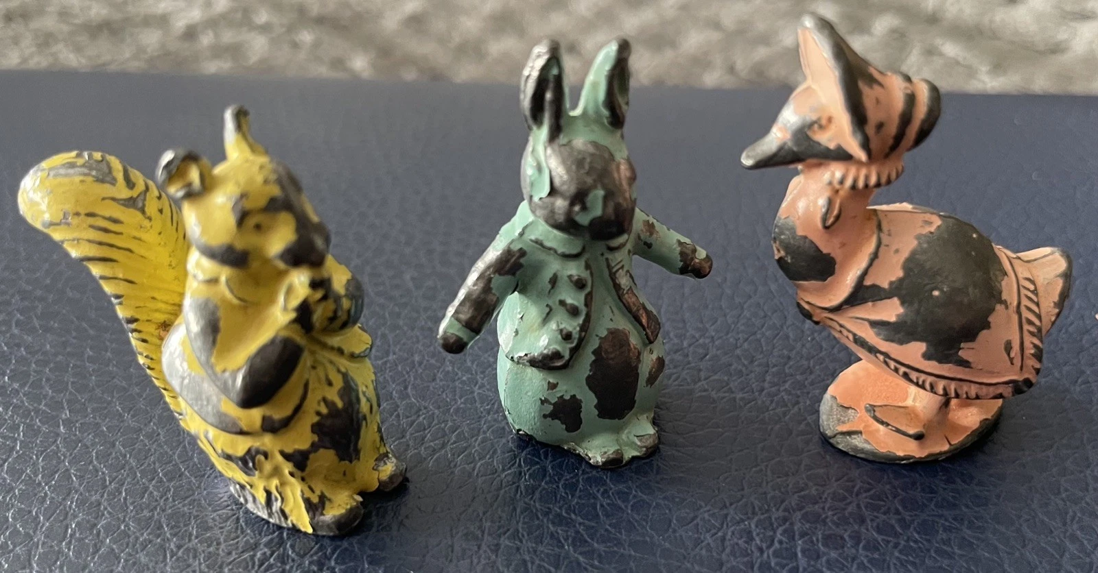 Vintage Peter Rabbit Race Game SPARE PIECES x3 Lead Figures - Beatrix Potter
