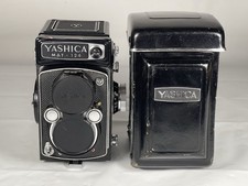 Yashica Mat 124 TLR Film Camera UNTESTED