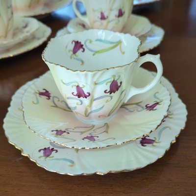 Antikes Unikat Bäcker Brüder Meir 26 tlg Teeservice handbemalt Muschel Bone China 