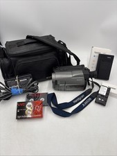 Sony Handycam CCD-TRV52 8mm Analog Camcorder NEW Battery/Charger 2 Tapes Case
