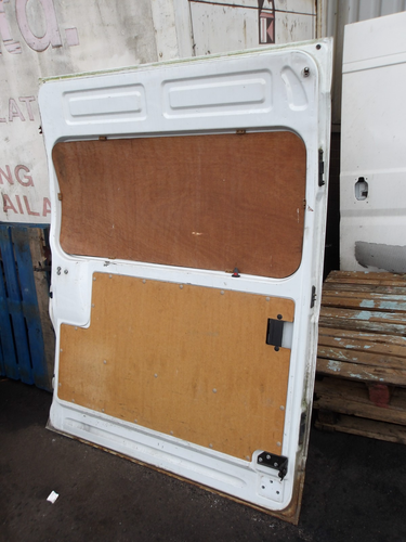 LDV MAXUS DOOR N/S LOADING HIGH TOP PASSENGER 2005 - 2009 WHITE - Picture 13 of 16