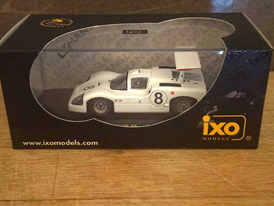 IXO LMC092  1/43 - Chaparral 2F #8 Le Mans 1967
