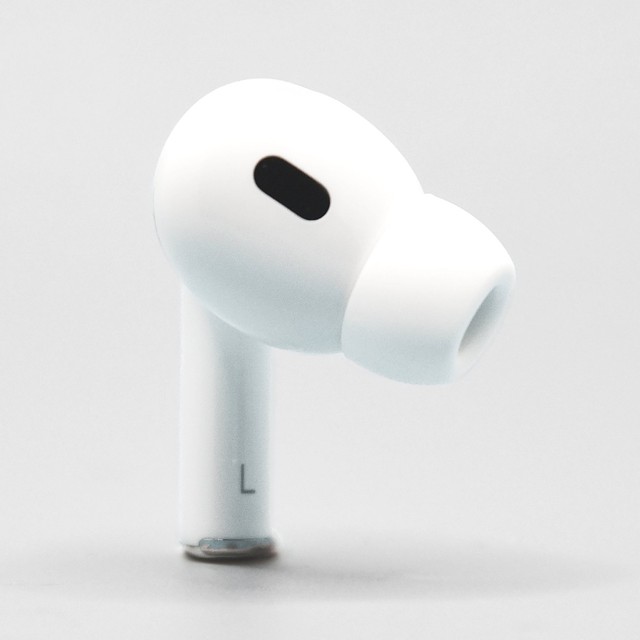 Left Replacement AirPod - AirPods Pro (2nd Generation)