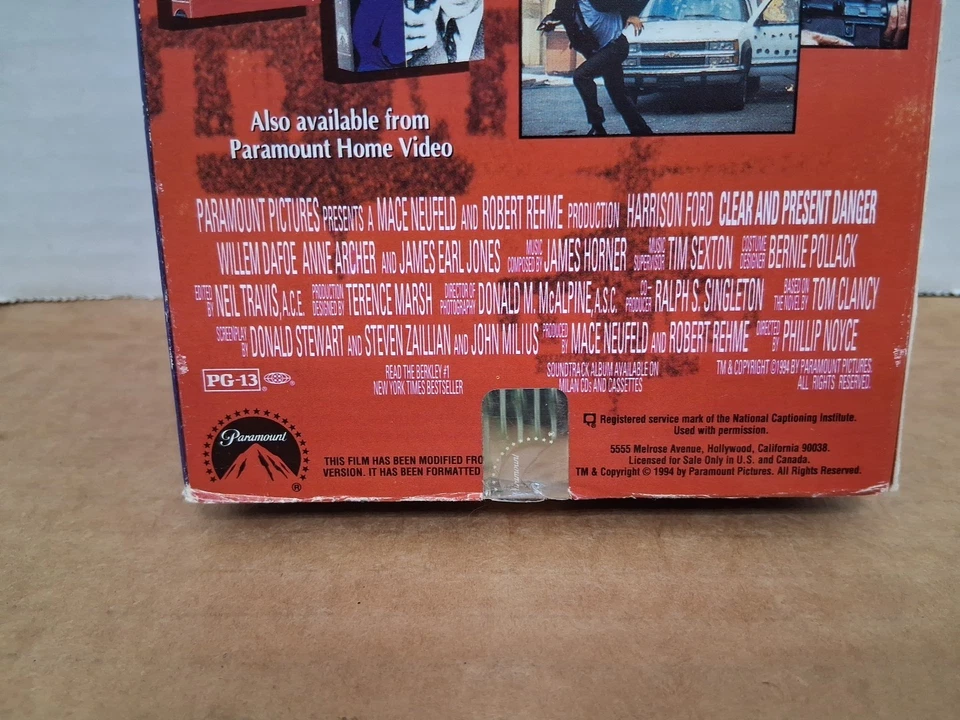 Clear and Present Danger (VHS 1994) Action Thriller - Harrison Ford, James Earl  - Image 3 of 4