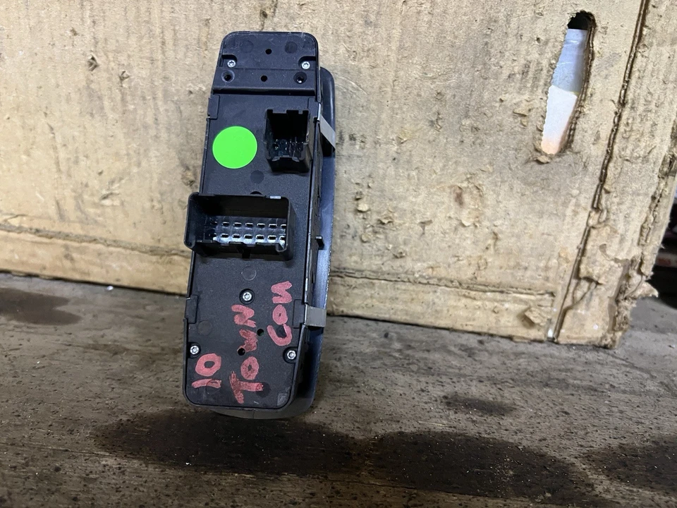 Interruptor de ventana principal del conductor Chrysler Town & Country 2008-2011/04602 535AH OEM Foto 4 de 4