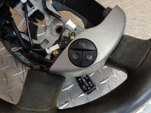 2005 TOYOTA PRIUS STEERING WHEEL W/BUTTONS SWITCHES TEMP VOLUME CRUISE OEM 05 - Picture 4 of 8