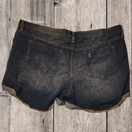 Mossimo Women's Boyfriend Midi Denim Jean Shorts W40