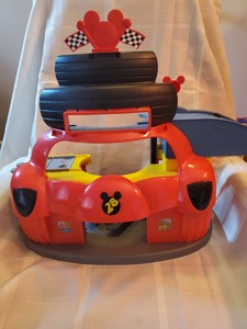 red yellow kid car
