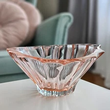 PLANTICA 8.5" Crystal Glass Fruit Bowl, Pink Decorative Centerpiece Bowl