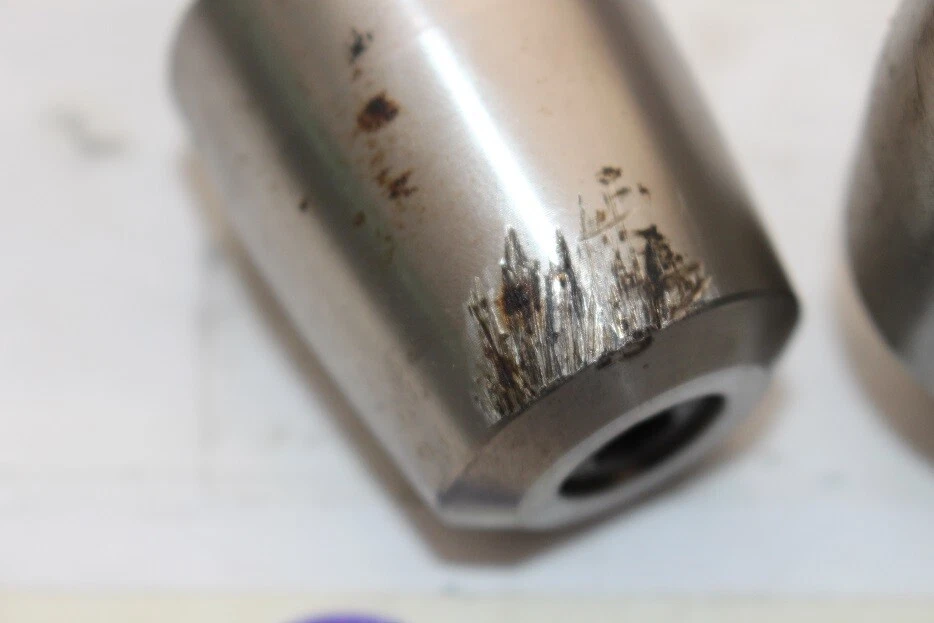 contrappesi bilancieri manubrio yamaha bt 1100 bulldog 5JNF62460000 - Immagine 2 di 2