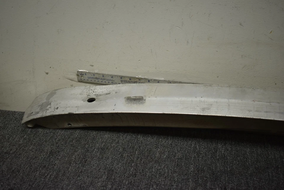 Barra de refuerzo trasera Mercedes Benz CLK350 2003-2009 OEM de fábrica Foto 2 de 4