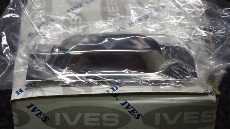 (Lote de 2) IVES 22-B26 TIRADOR EMPOTRADO, LATÓN MACIZO con Acabado Cromo Pulido G11 Foto 3 de 3