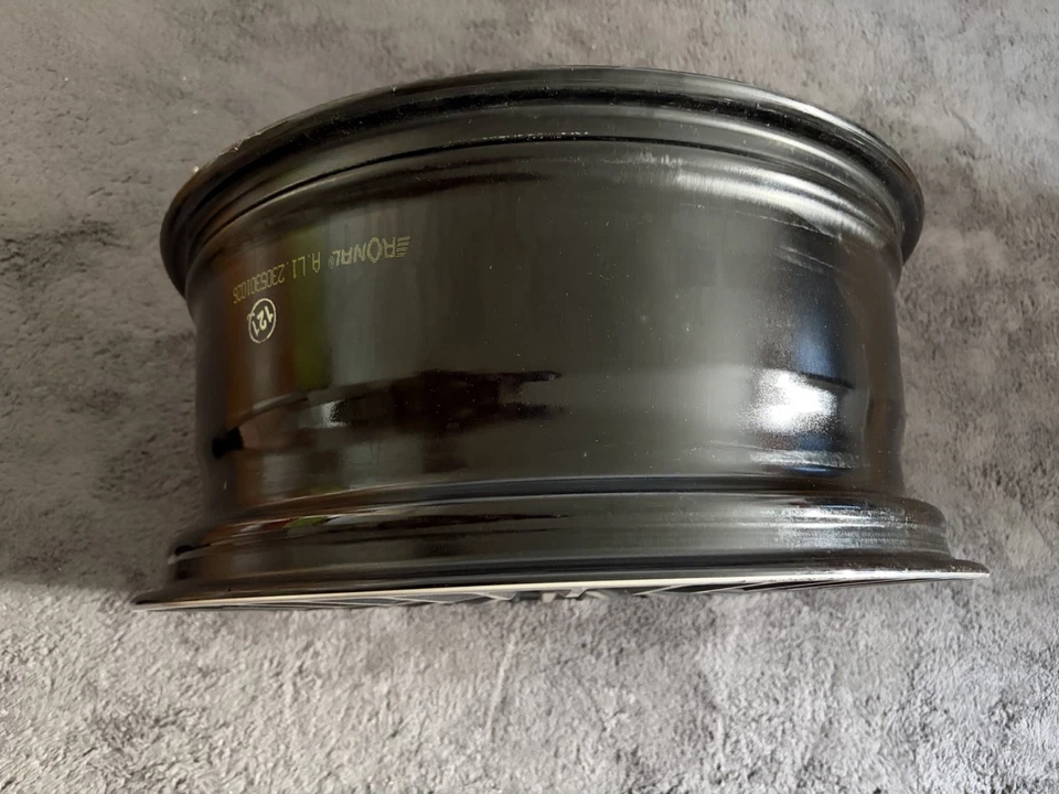 8,5 x 20 ET50,5 Original Mercedes AMG Alufelge EQA EQB H243 X243 A2434010600 - Bild 4 von 4
