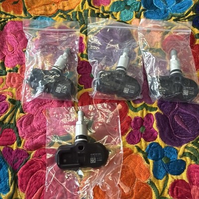 4 PackComplete Genuine OEM Toyota Lexus TPMS Tire Pressure  PMV-C015 42607-06030