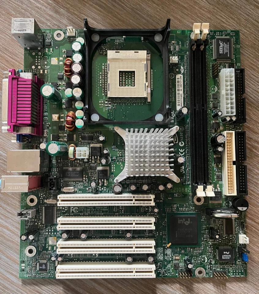 Inte D845GLAD Socket478 Motherboard + CPU 1.7 GHz + 256MB RAM. TESTED. - Image 2 of 4