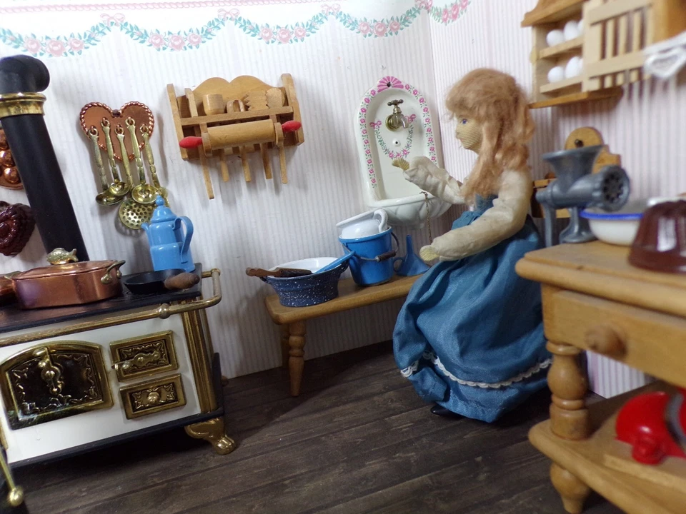 Ancienne maison de poupée Bodo Henning année 1970-80 Allemande🤩​👌​​​. - Photo 3/4