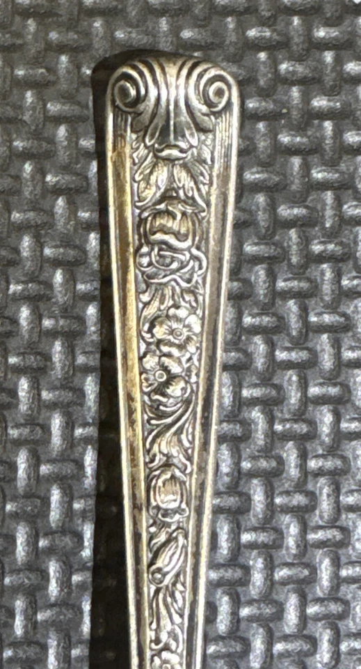 Servidor de tomate Windsor Rose de Watson Sterling | Cuchara para servir poco profunda 7,25" Foto 4 de 4