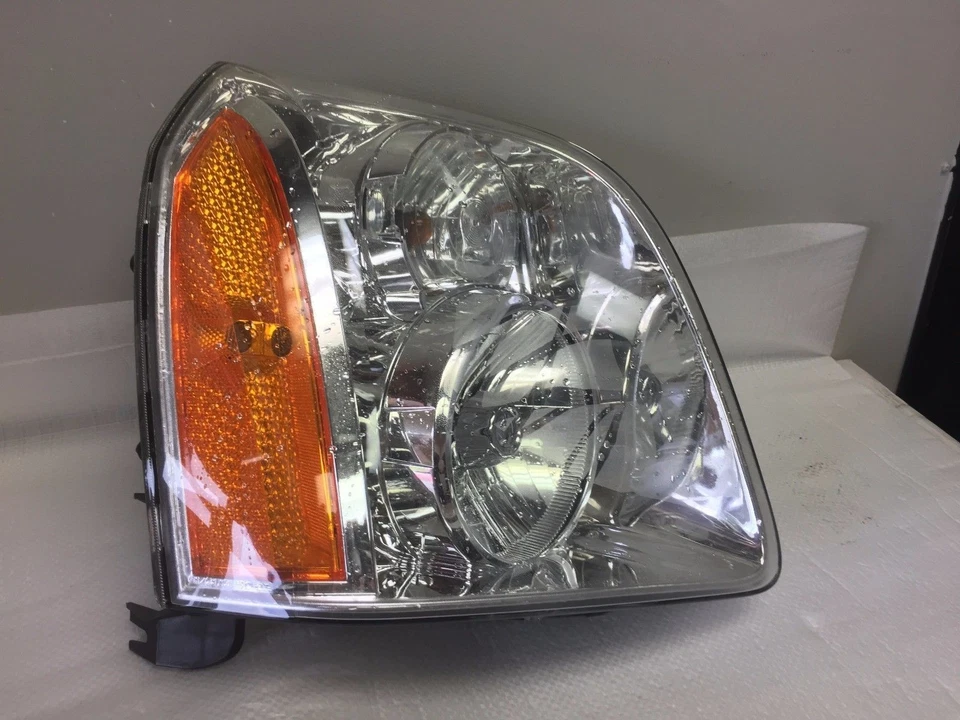 GMC YUKON XL 1500 2500 FARO LATERAL PASAJERO EYE 15904466 Foto 2 de 4