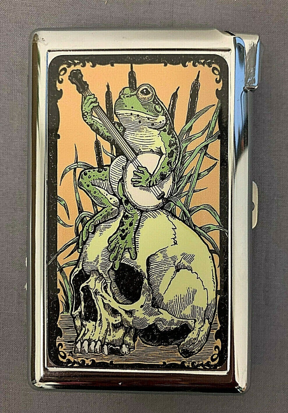 Cool Frog Skull Banjo Cigarette Case W/ Built In Butane  Lighter