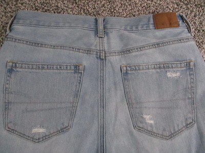 American Eagle Jeans Womens 6 X-Long Light Blue Distressed Mom High Rise 28x31
