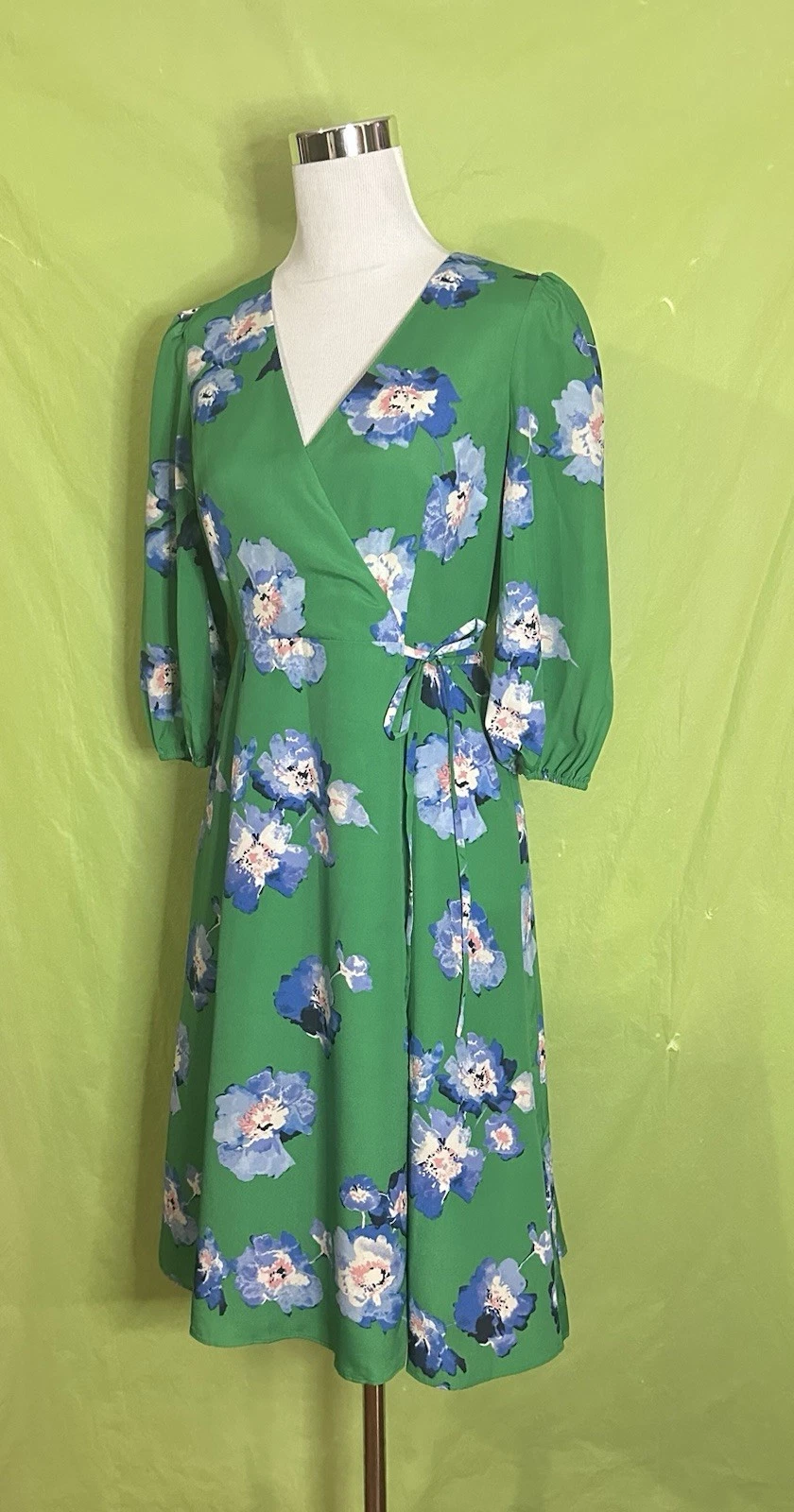 VETEMENTS Abito donna Eliza J taglia 6P Petite scollo a V blu verde floreale finto avvolgente surplice