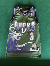 Brandon Jennings' Popularity Among Collectors Soars, Bucks in Spotlight 18