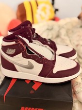 Nike Air Jordan 1 Retro High OG Bordeaux GS S...