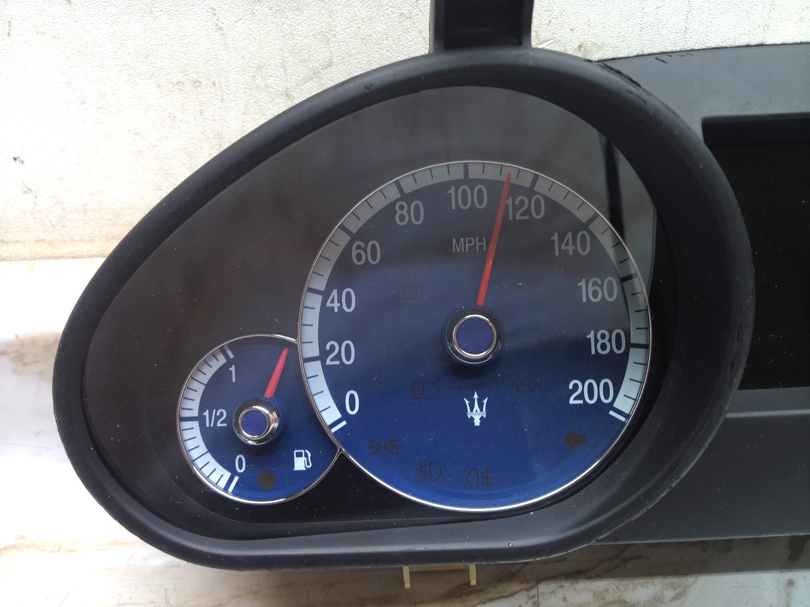 216376 04 to 08 Maserati Quattroporte M139 Instrument Cluster Speedometer OEM