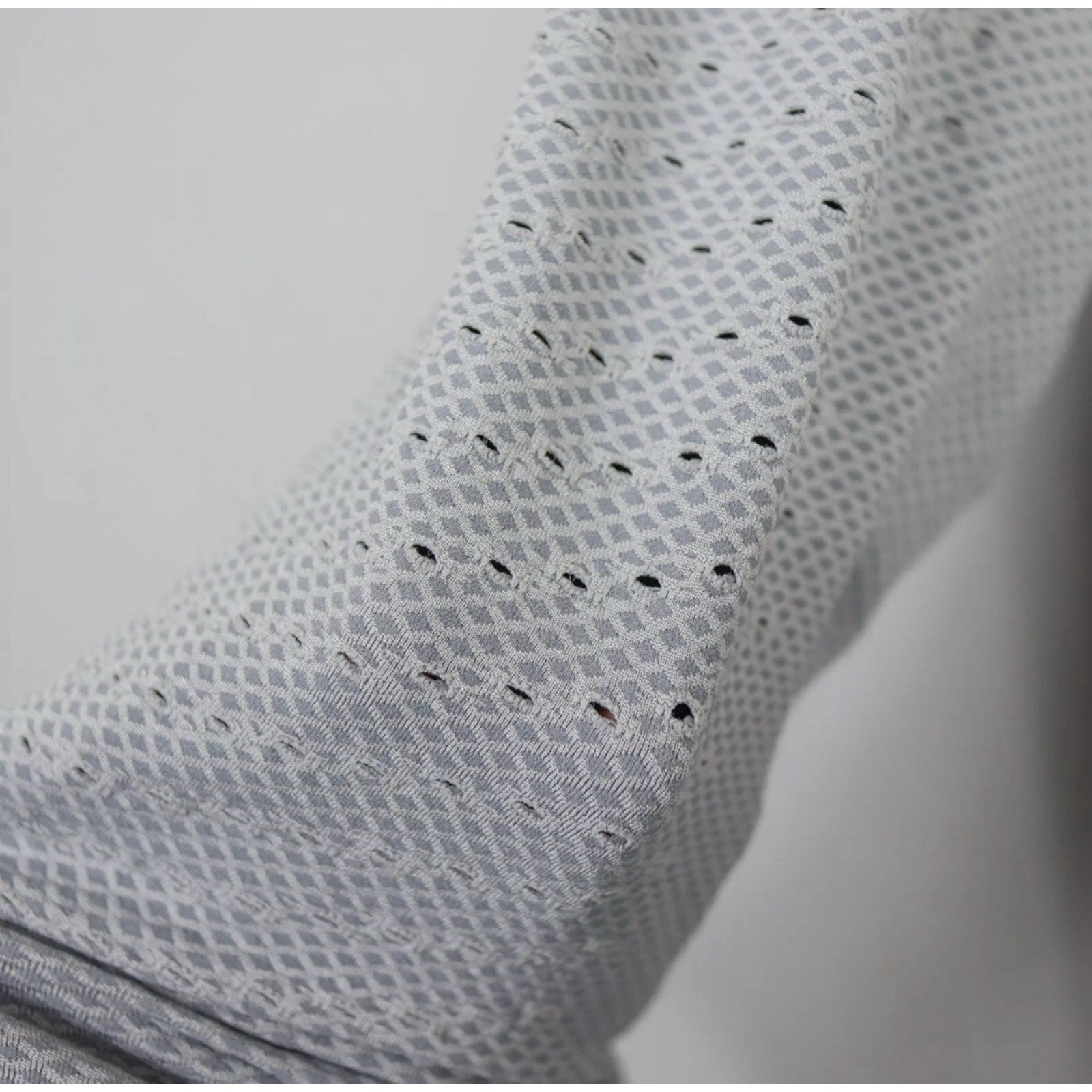 Fabletics Top Stretch Pullover Sync Seamless Long… - image 10