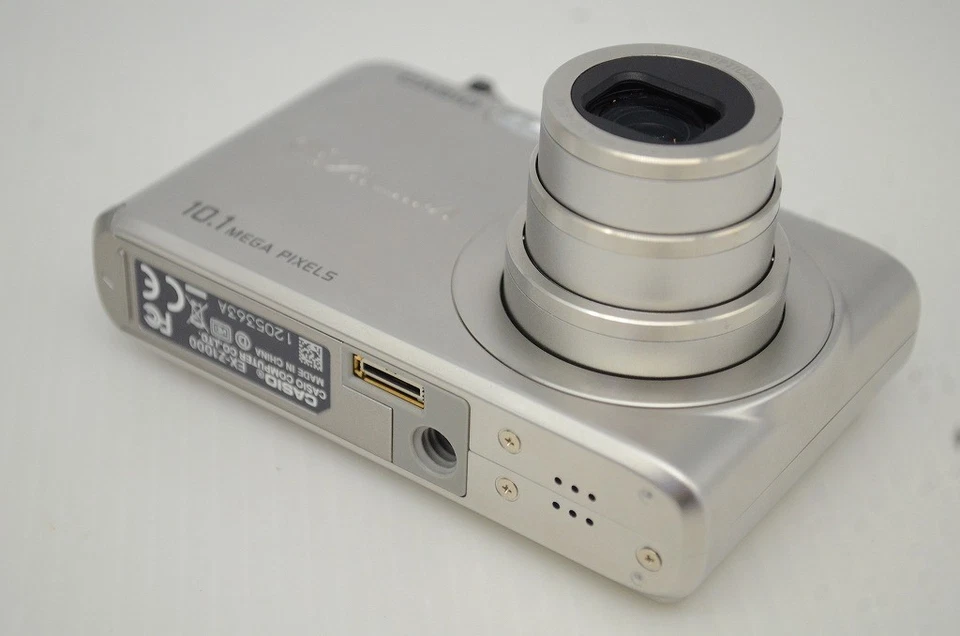 [Mint] CASIO EXILIM EX-Z1000 10.1MP Compact Digital Camera Silver #251208f - Image 4 of 4