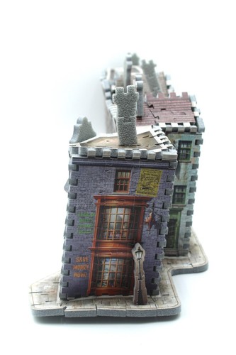 The Wizarding World of Harry Potter Diagon Alley 450 piece 3D Puzzle Wrebbit 3D - Picture 12 of 15