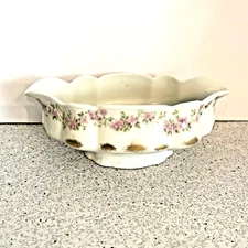 Vintage Haviland Limoges Gravy or Sauce Boat Bowl Server White Gold Pink Flowers