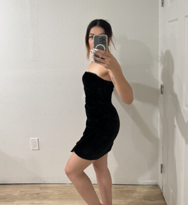 Women's house of harlow 1960 dress black Strapless Velvet Velour Size Small S | eBay Women's house of harlow 1960 dress black Strapless Velvet Velour Size Small S | eBay