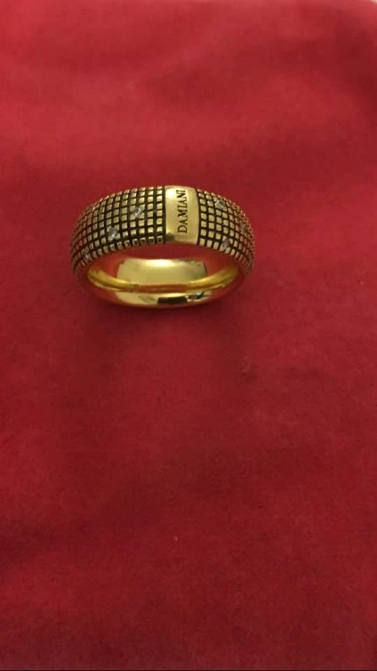 Anillo Damiani 100% Auténtico Oro Amarillo 18K con Diamantes   Foto 2 de 4