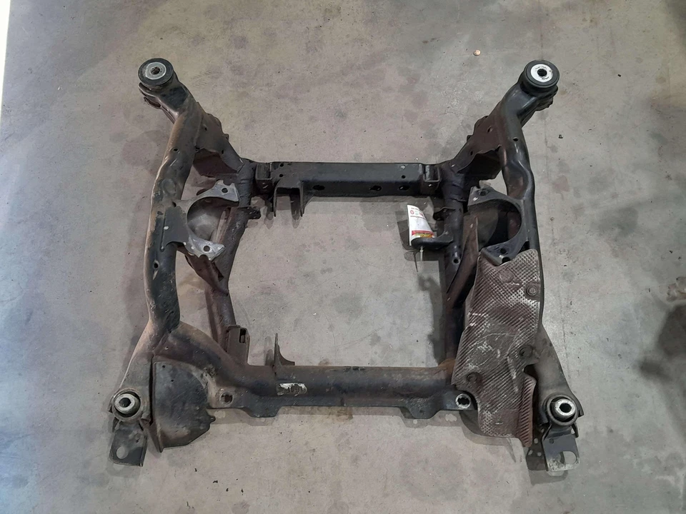 Оригинальный передний поперечный подрамник 2006–2011 Mercedes Benz W164 ML 1643300058 - Изображение 3 из 4