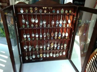 Vintage Collectable Silver Spoons And Display Case Collectables Vintage Collectable Silver Spoons And Display Case