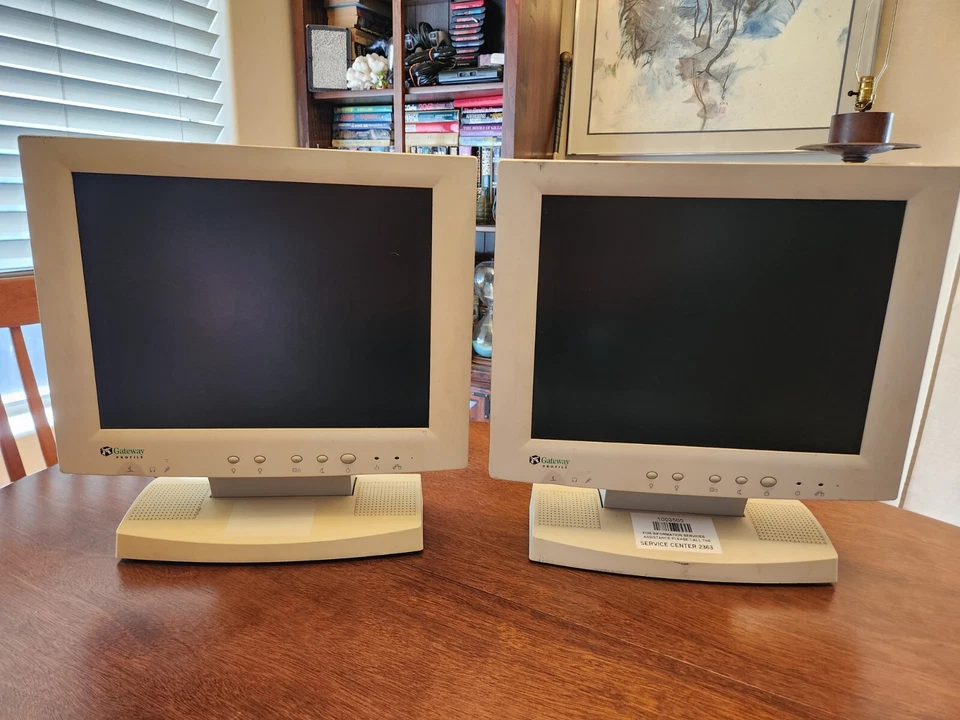 2X Rare Early Gateway Profile 1 All-In-One Computers Windows 2000 Parts/Repair - Image 2 of 4
