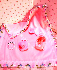 PINK BLANKET  TOYS, DISPLAY PROPS FOR 7"-12" BABY DOLLS GINNETTE TINY TEARS